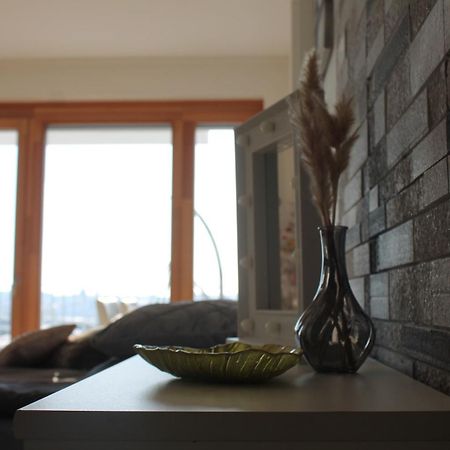 Diamond Apartments - „The View“ Wina Bagian luar foto