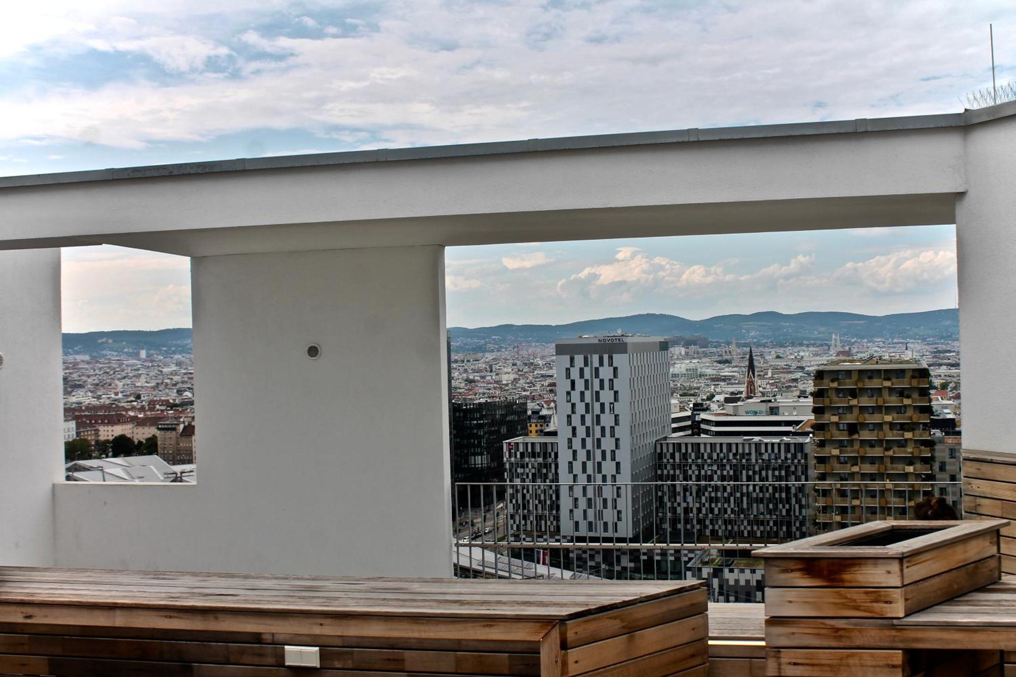 Diamond Apartments - „The View“ Wina Bagian luar foto